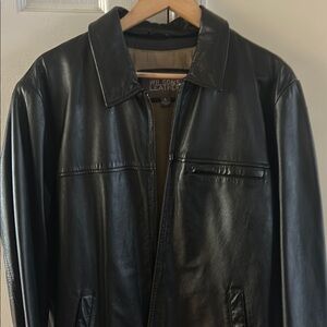 NWOT Men's Size L Leather Jacket